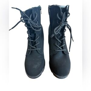 Stylish Black Lace-Up Women's Boots by Rouge Helium Size 8 1/2 NWOT